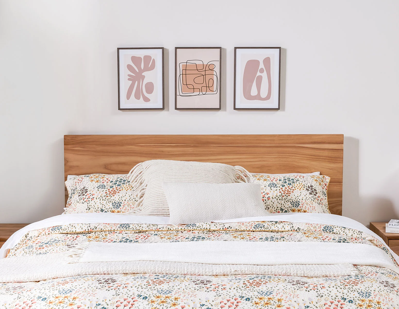JENSON — Rosewood king size bed (52-22-73-96) - Image 10