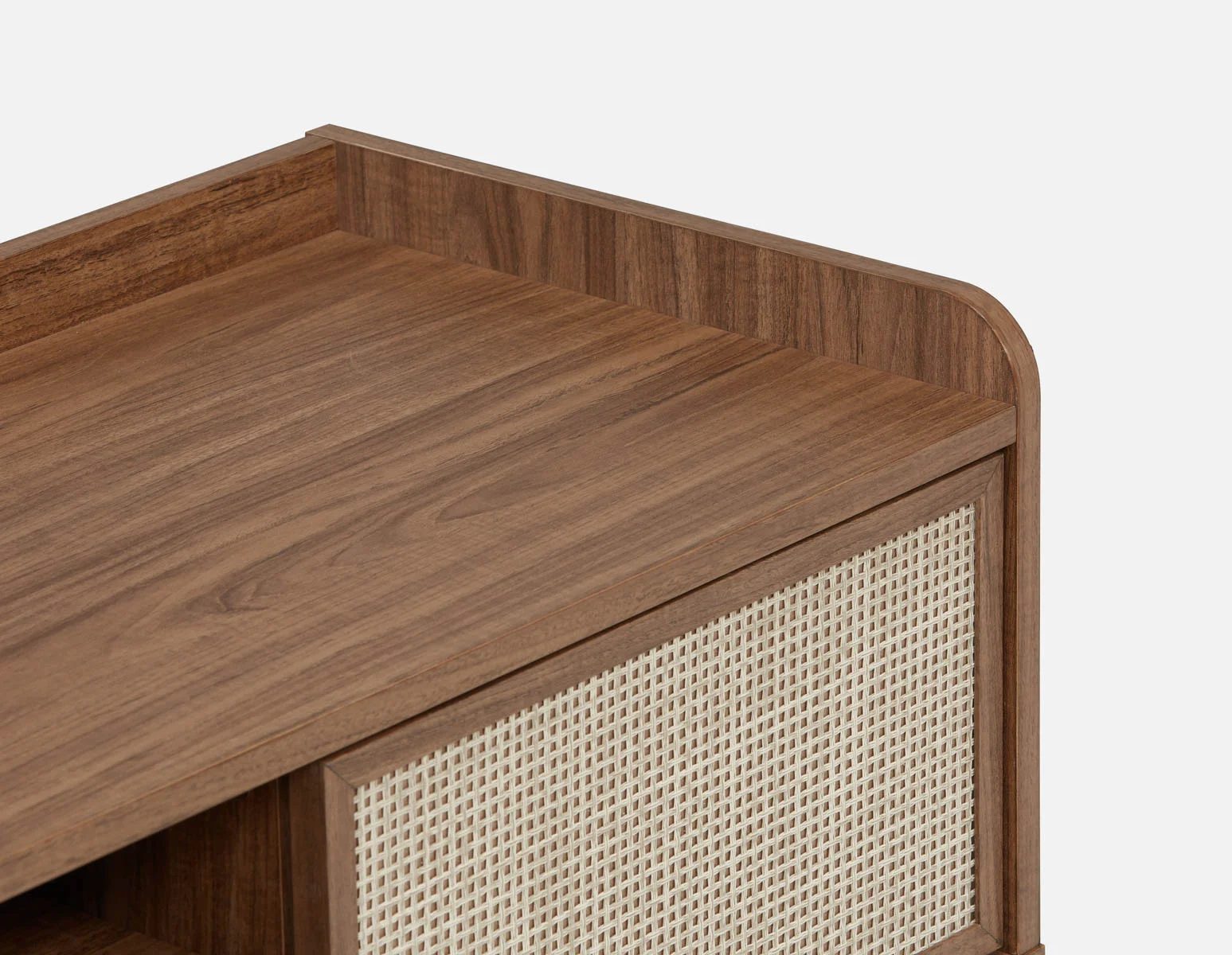 ELLINGTON — Contemporary media unit - Image 7
