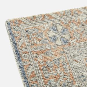 GAIA — Hand tufted polyester rug 6'x9'