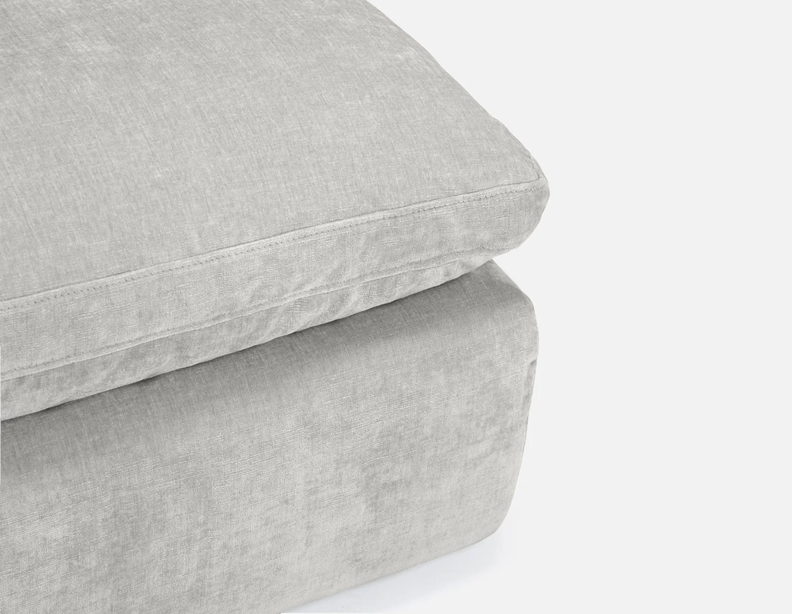 CHABLIS — Luxurious ottoman (85-55-69-30) - Image 5
