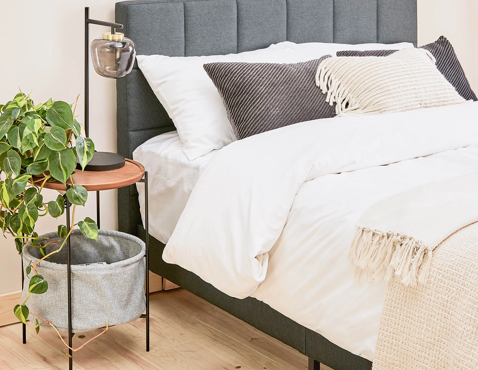 MARVELL — Modern double size bed (86-28-06-33-D) - Image 12