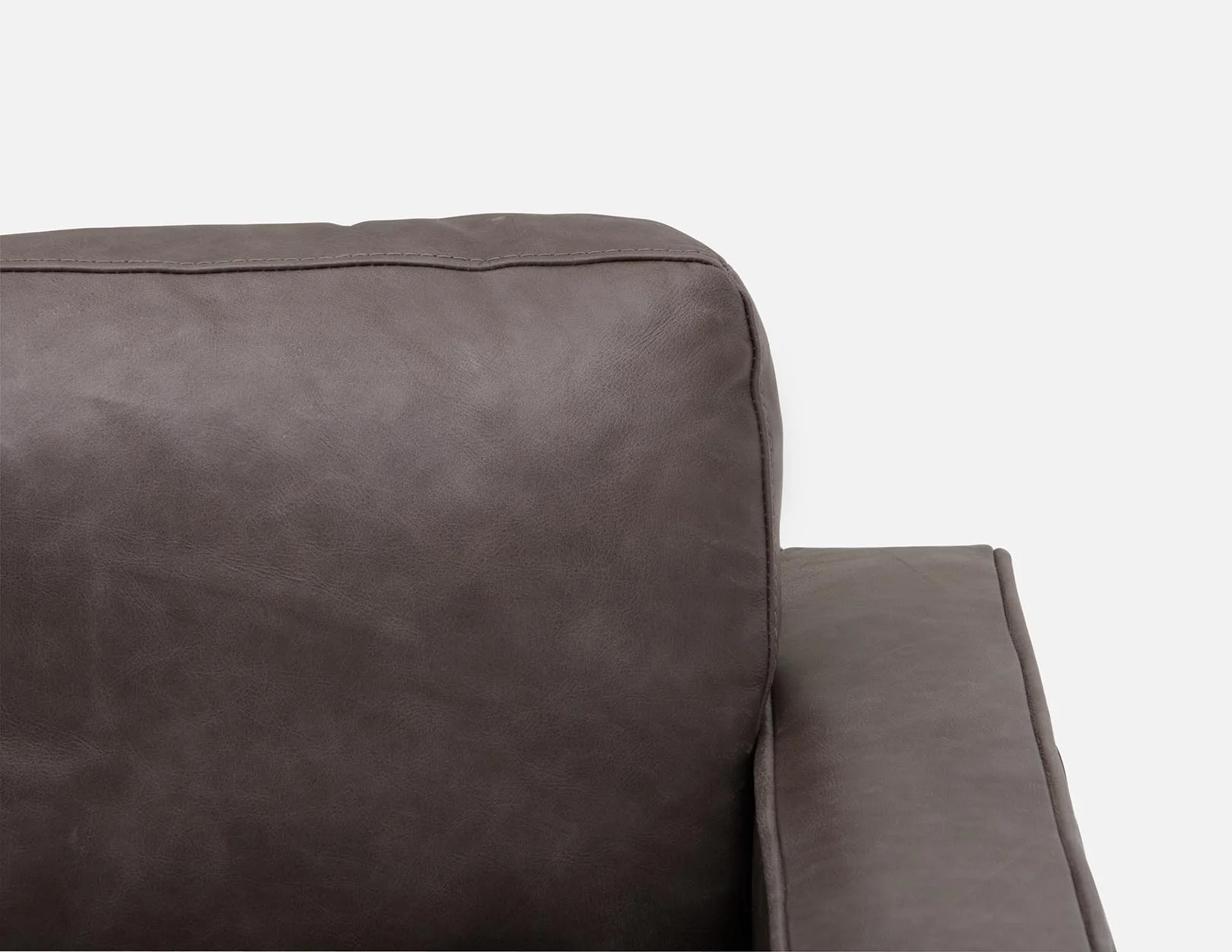 KINSEY — 100% leather armchair (59-04-04-30) - Image 3