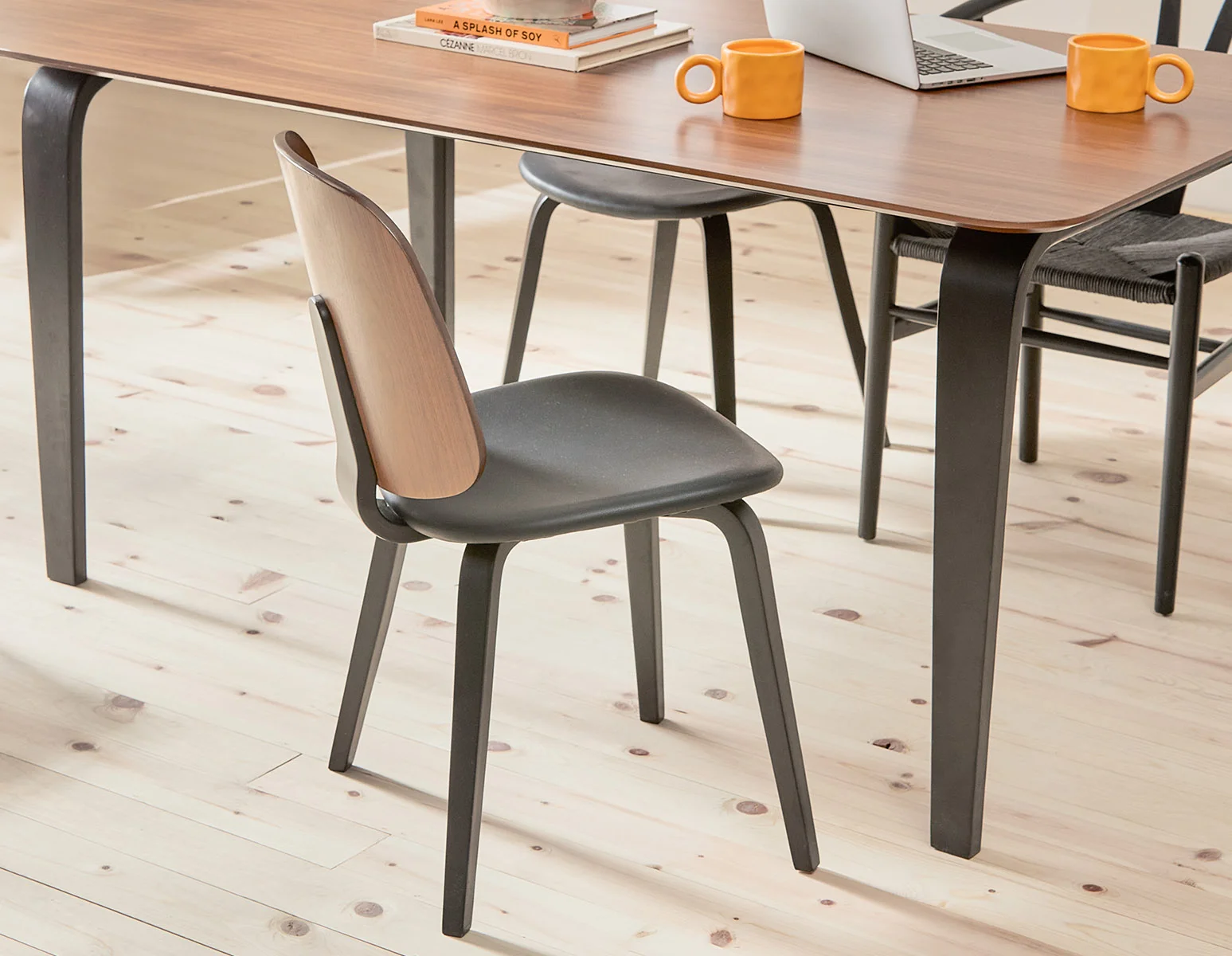 AFREEN — Mid century dining chair - Image 14