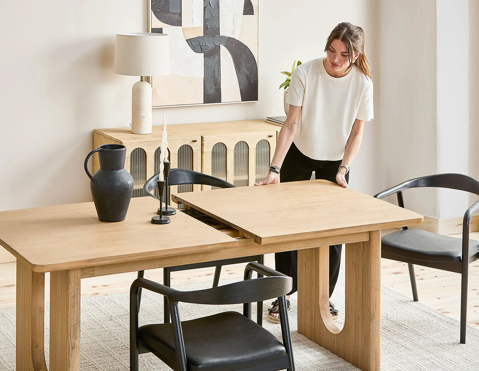 PRIYA — Extendable acacia wood dining table 180-220 cm - Image 15