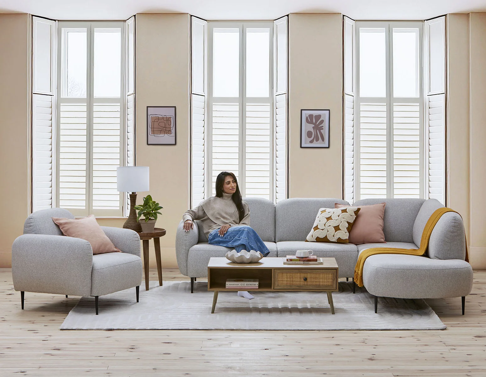 TOBI — Modern contemporary sectional-sofa (74-58-92-88)