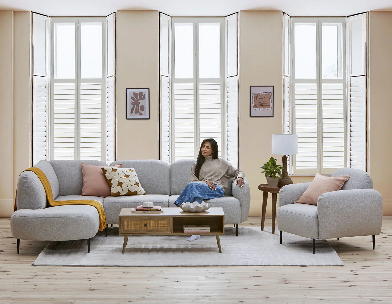 TOBI — Modern contemporary sectional-sofa (63-90-17-88-D)