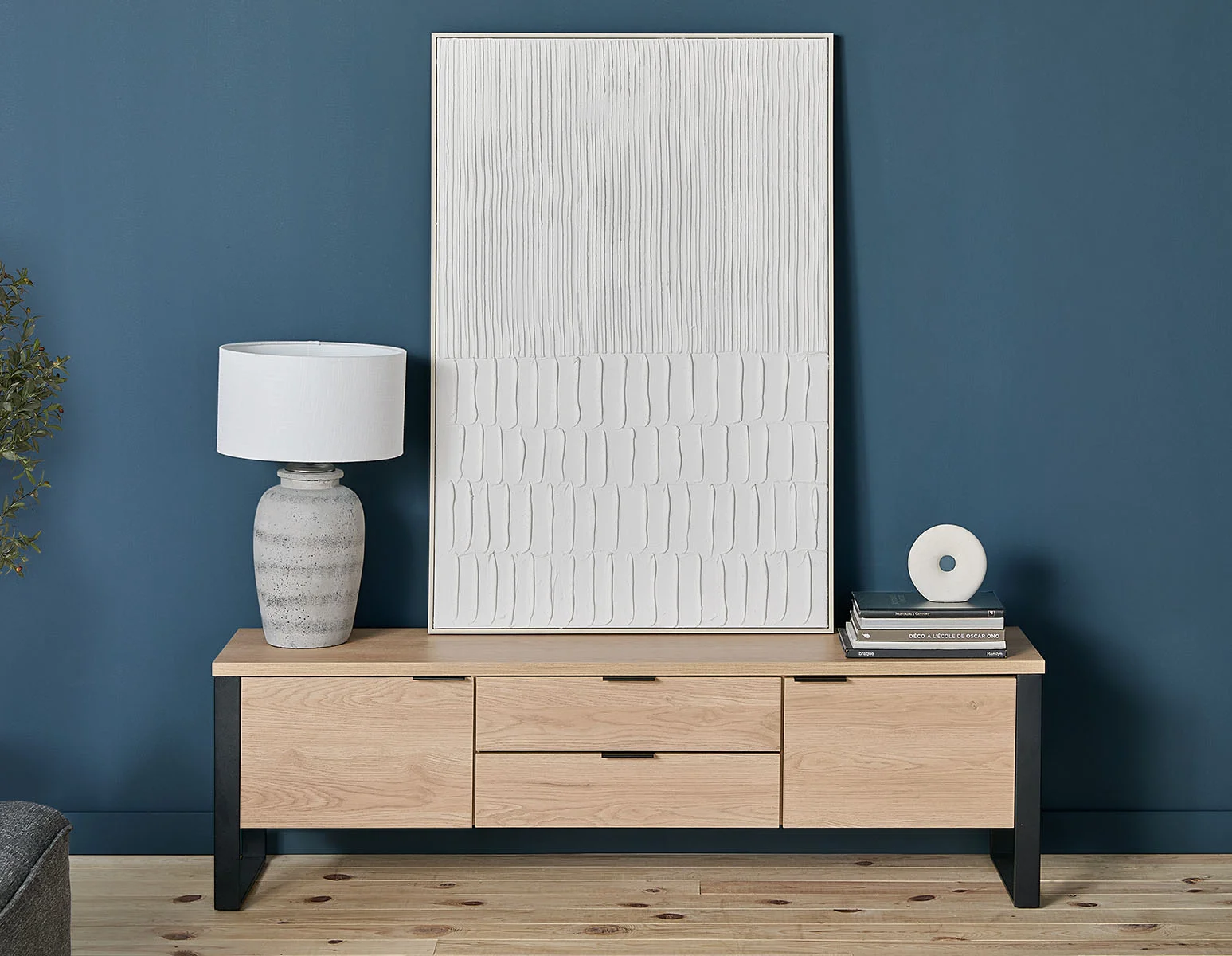 RYA — Modern contemporary media unit