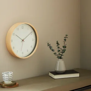 ORA — Wooden wall clock 26 cm