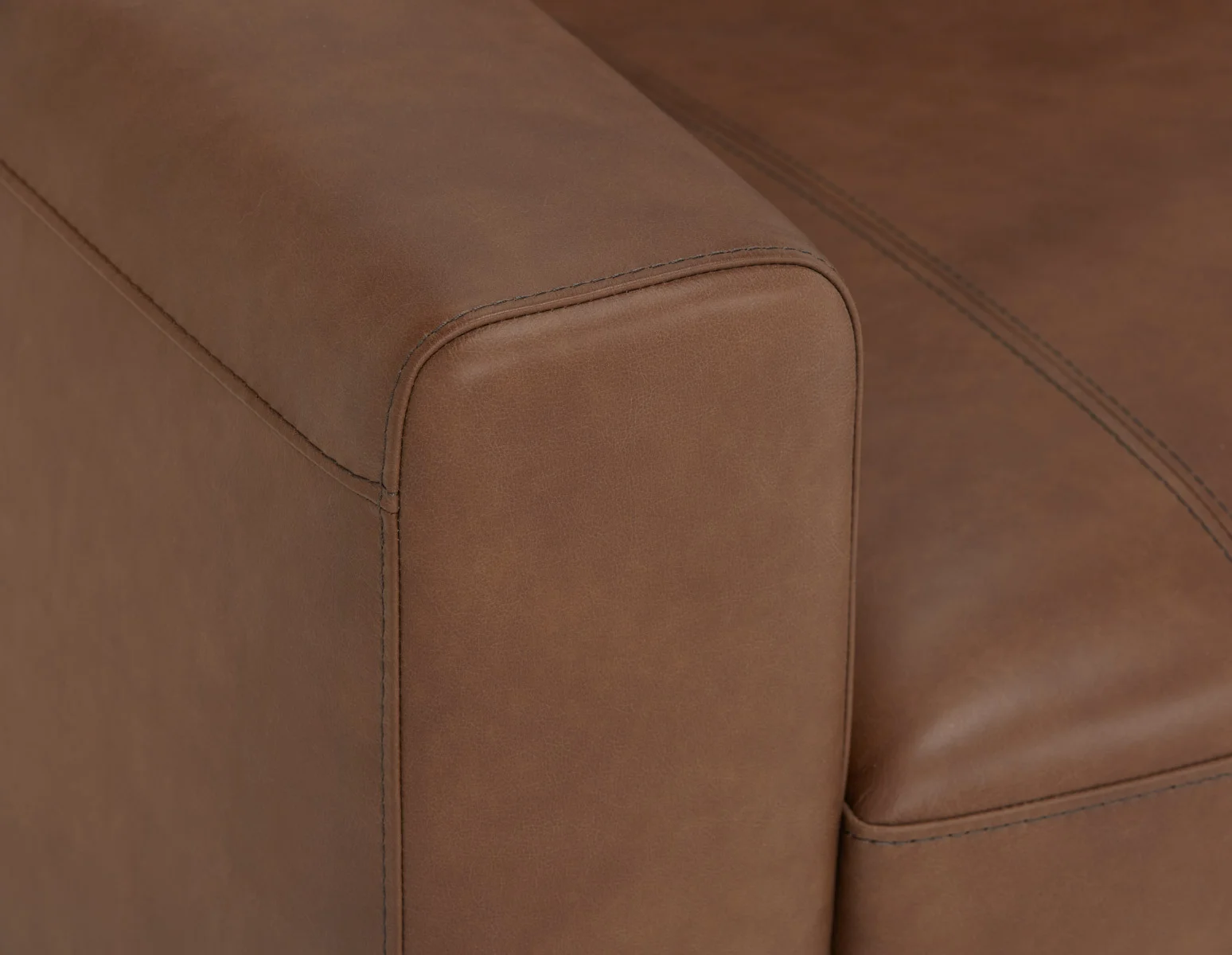 AMARI — 100% leather classic club chair (25-59-80-67) - Image 4