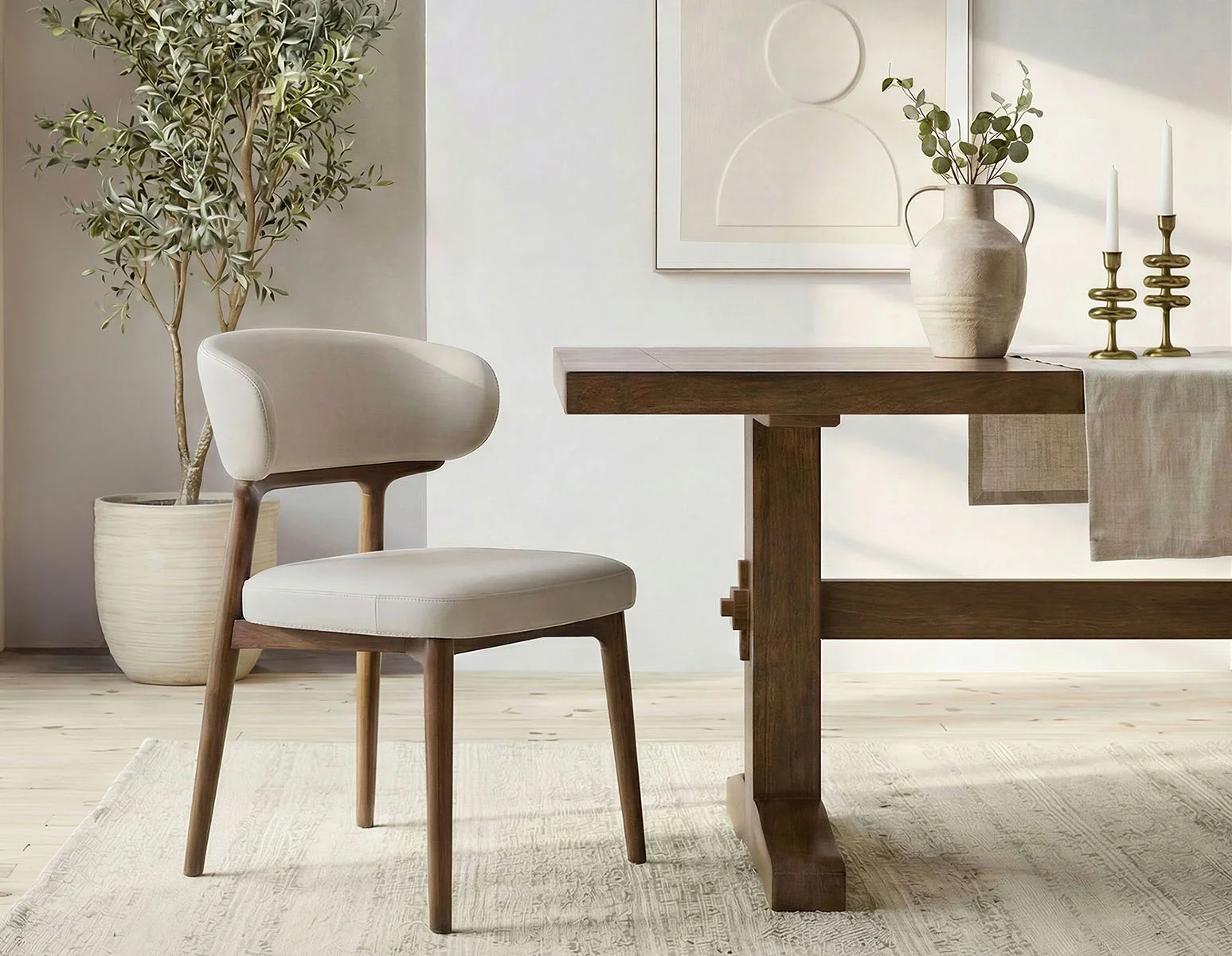 SEVILLE — 100% leather mid-century dining chair (48-33-04-34)
