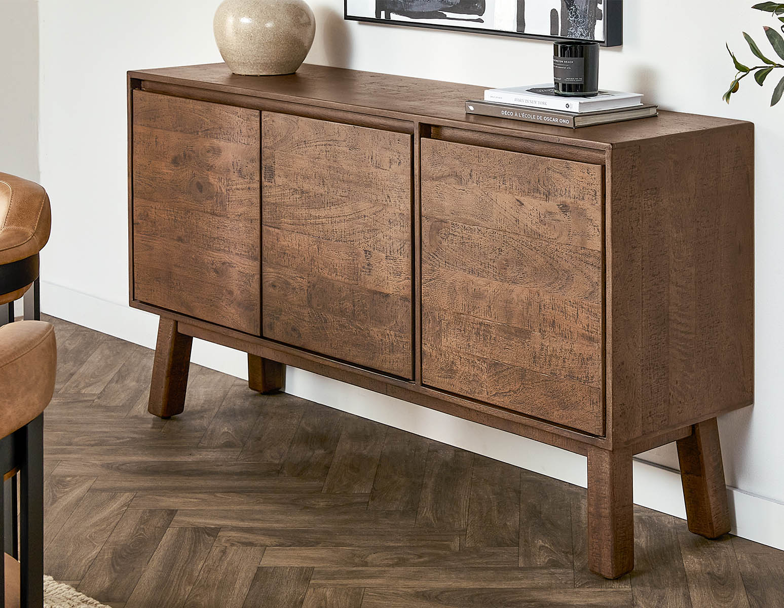 THESSALIA — Distressed solid mango wood sideboard (27-15-63-96)