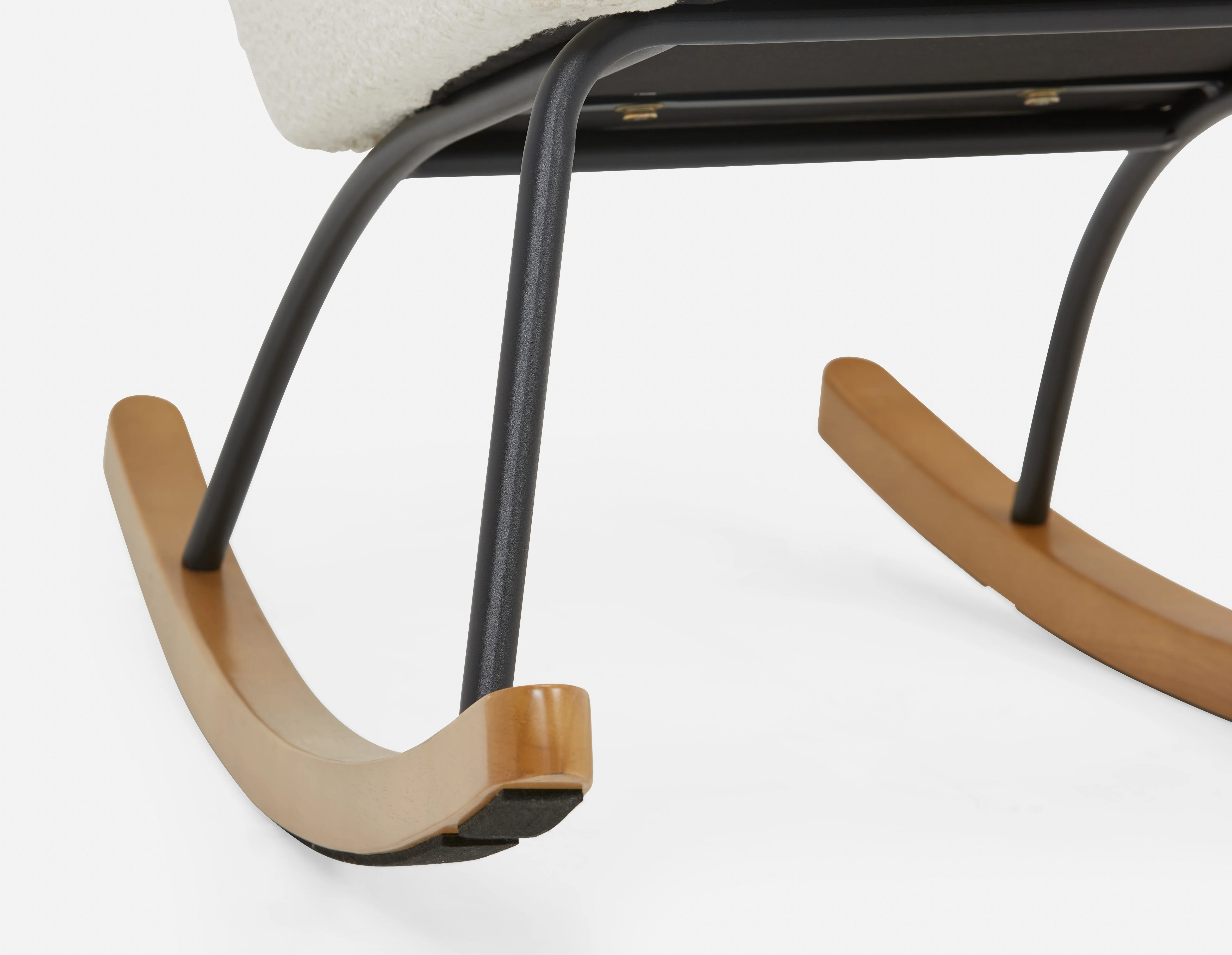GUYAN — Faux shearling rocking armchair - Image 4