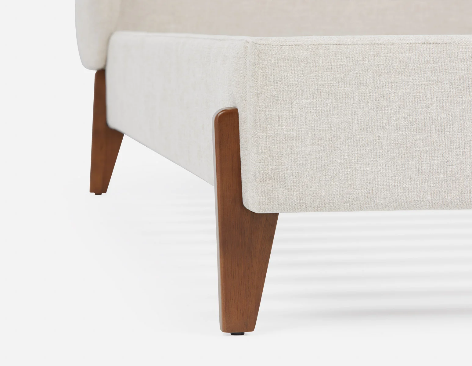 MARCIA — Mid-century modern upholstered queen size bed - Image 6