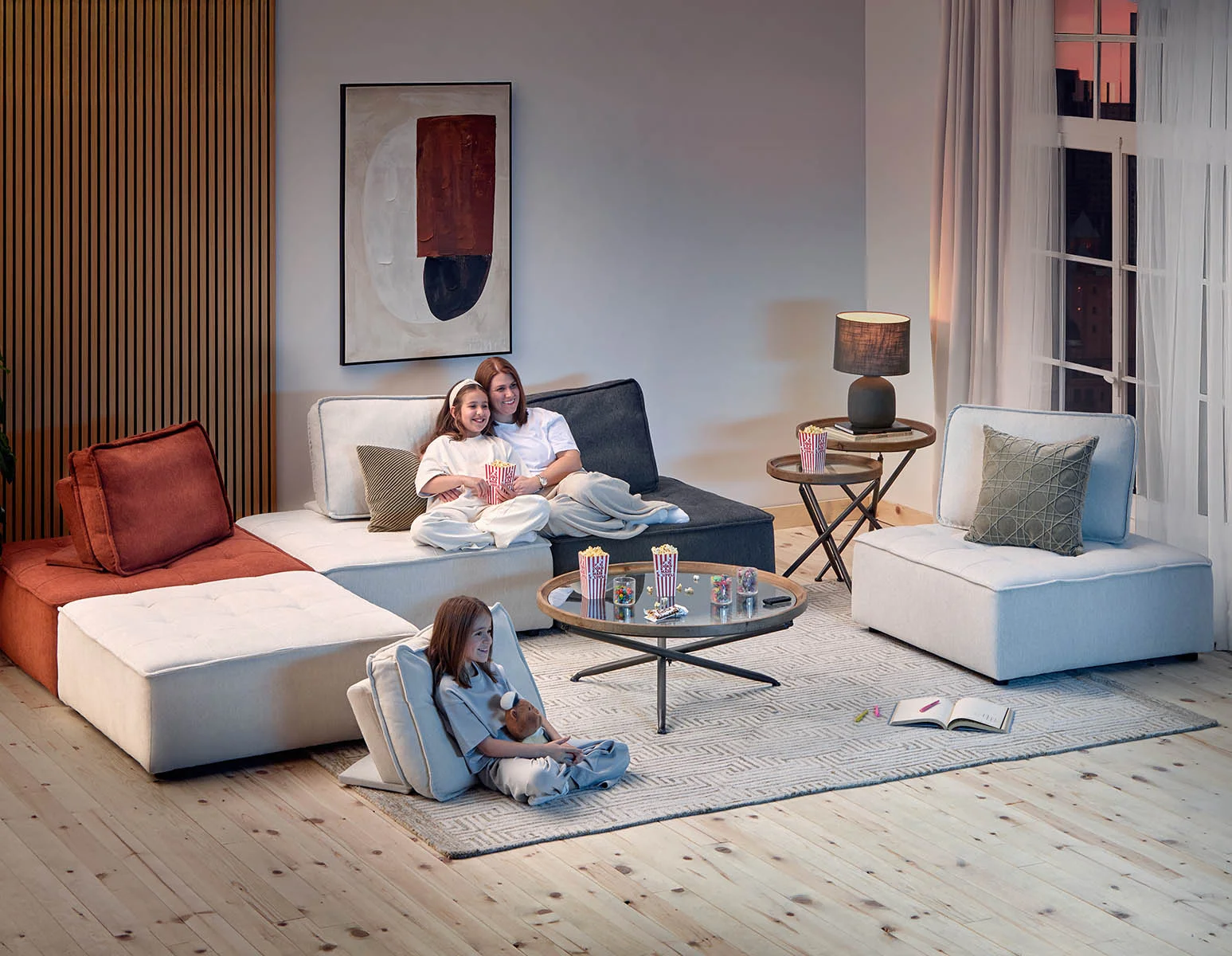 LEON — Modular sectional sofa customize to fit your space (61-64-25-95)