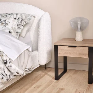 RYA — End table (91-02-96-04)