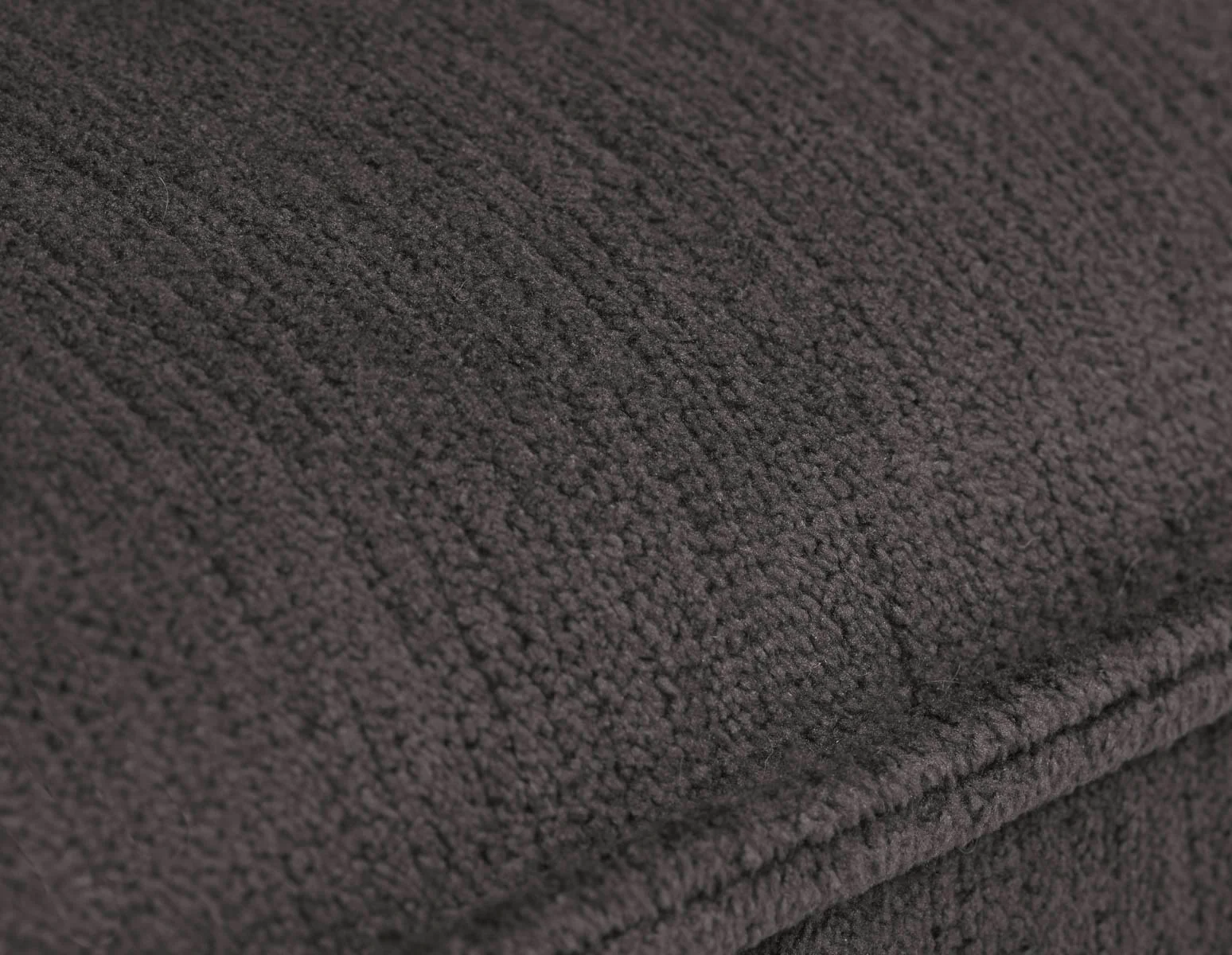 HILLARY — Modern low back 96" luxury sofa (64-85-93-30) - Image 3