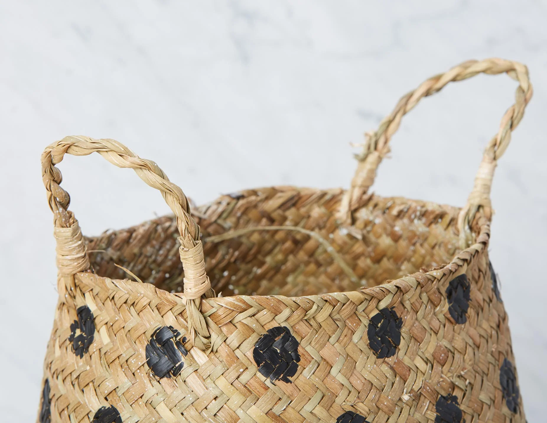 ANTONIO — Straw basket 28 cm x 25 cm - Image 4