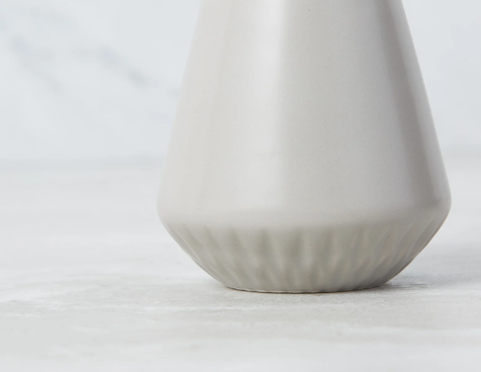 ALMA — Ceramic vase 11cm - Image 2