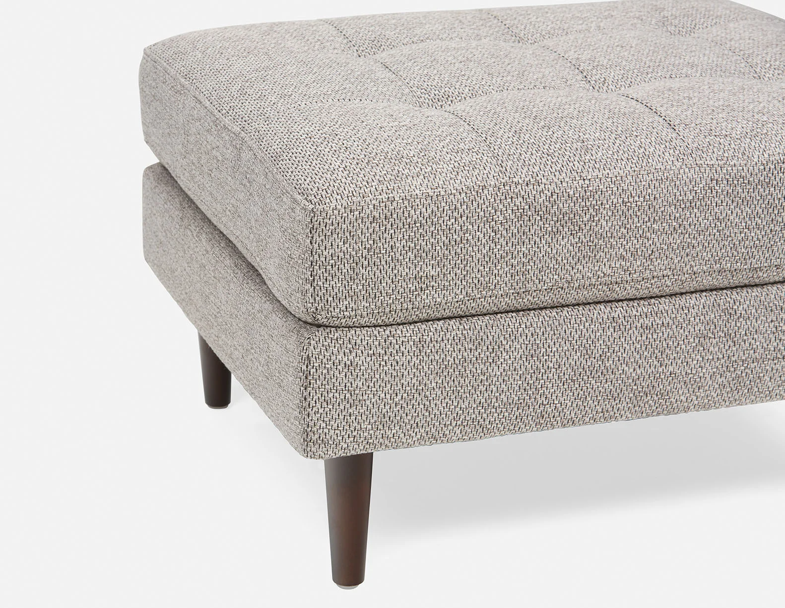 KINSEY — Tufted ottoman (39-46-83-30) - Image 3