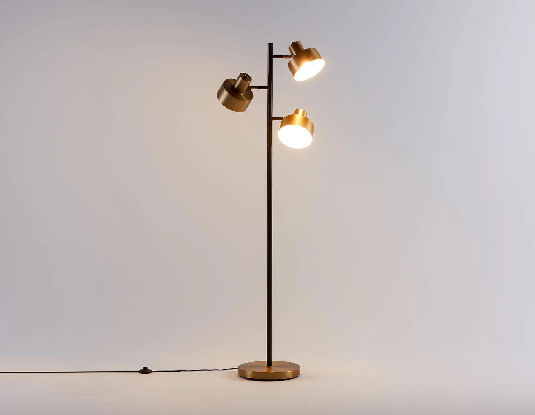 TUXA — Floor lamp 167 cm height - Image 4