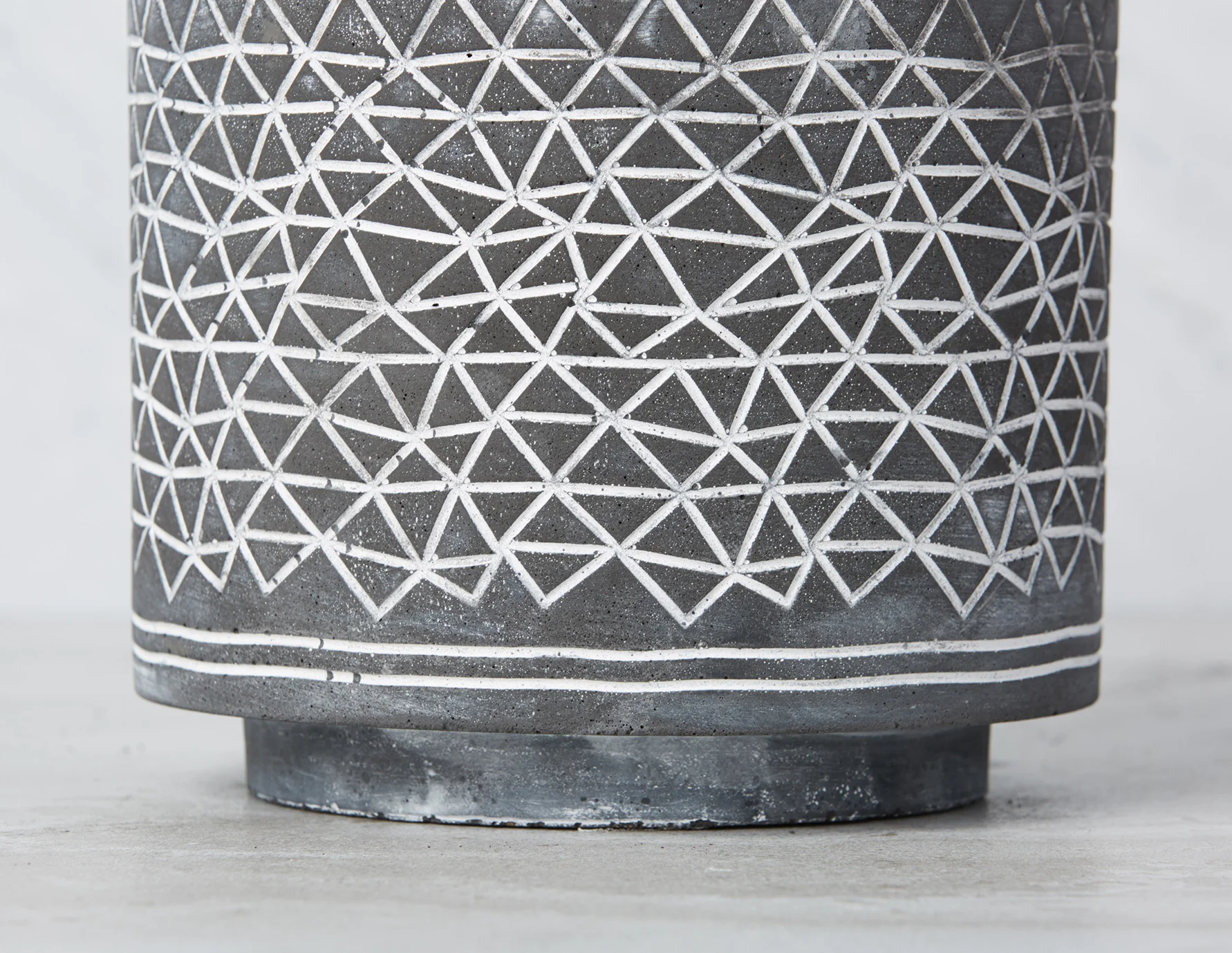 NIO — Cement pot 18cm - Image 5