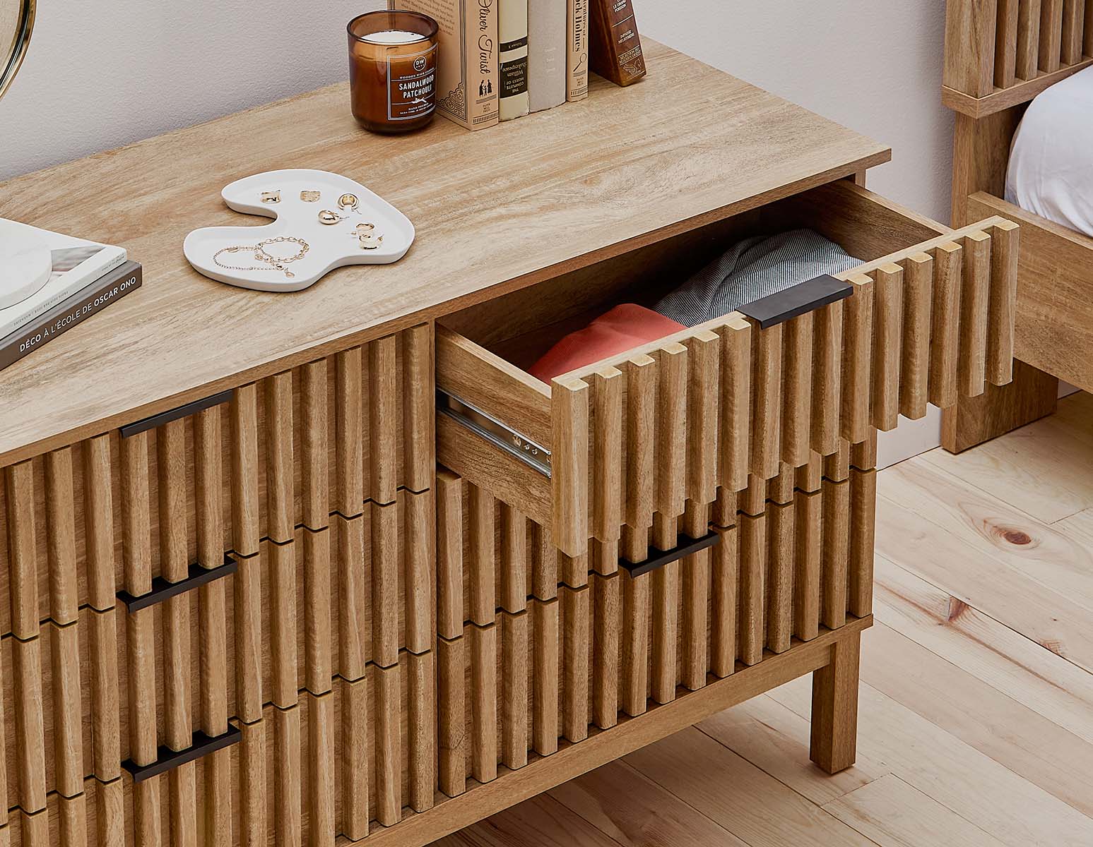 RIONA — Japandi style 6-drawer dresser - Image 14