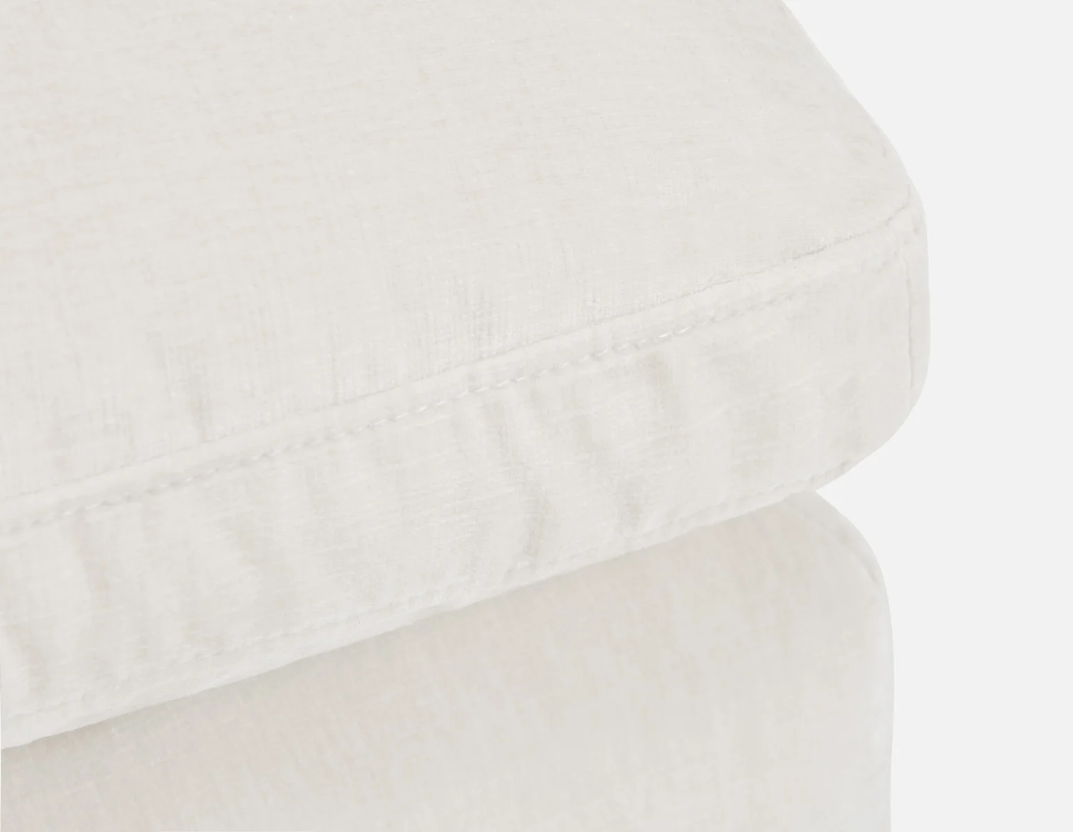 CHABLIS — Luxurious ottoman (85-55-69-46-D) - Image 4