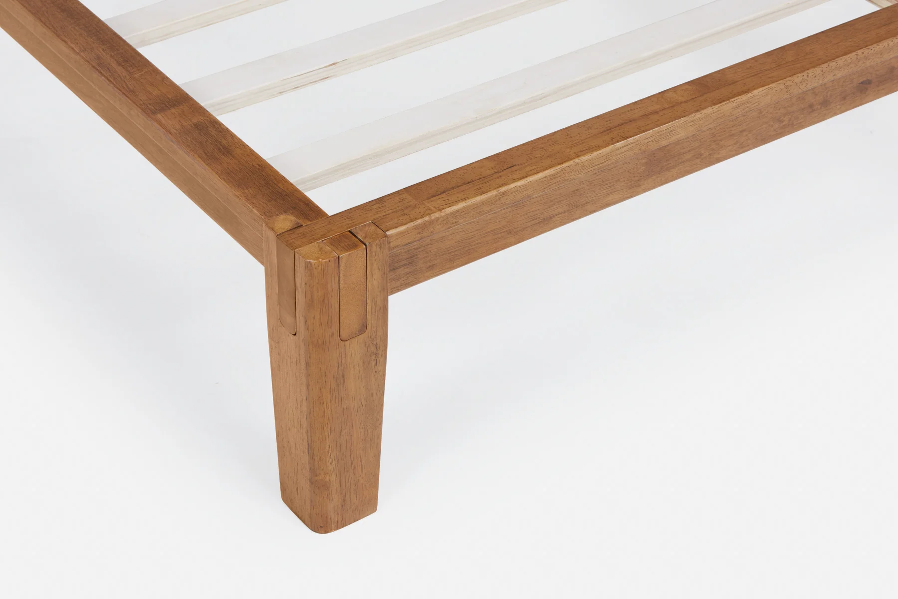 BENA — Mid-century modern queen size bed frame (01-00-01-97) - Image 8
