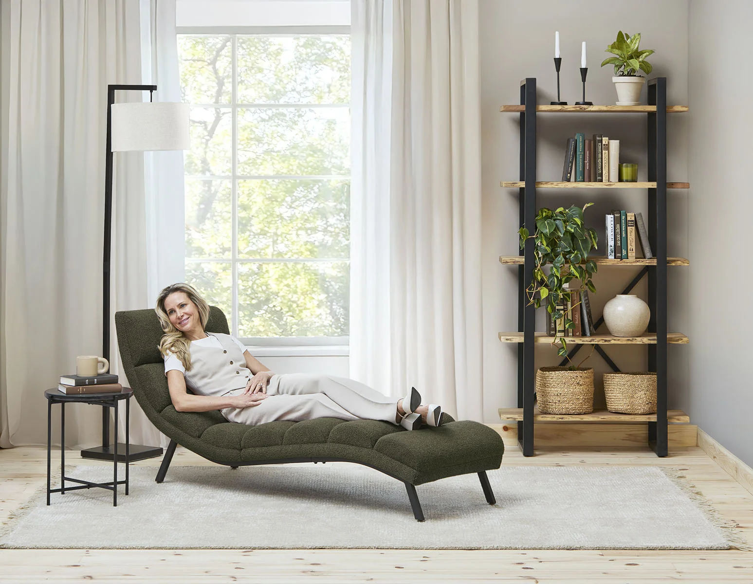 MARLEY — Lounge chair (80-52-31-70)