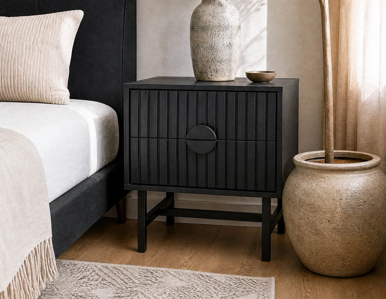 MONTANA — Modern 2-drawer nightstand
