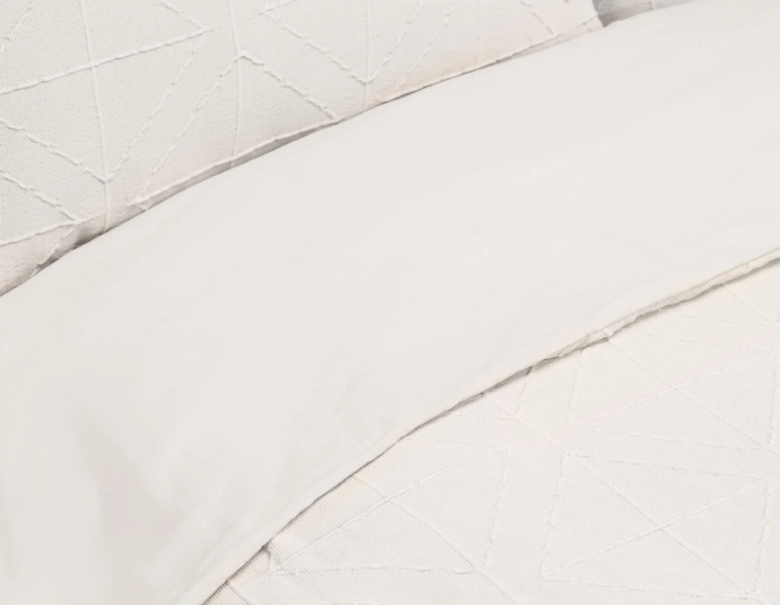AMHERST — 3-piece queen duvet cover set (30-86-76-46) - Image 7