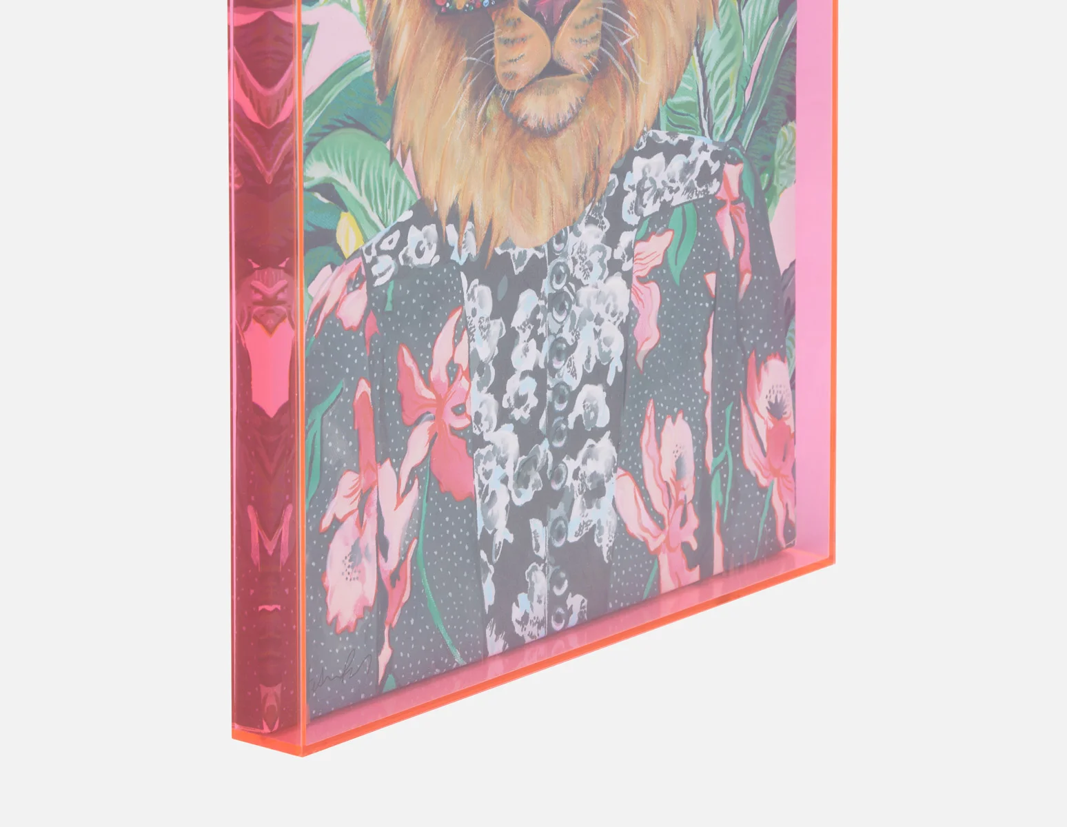 GOLDIE IV — Acrylic shadow box art 45 x 60 cm - Image 3