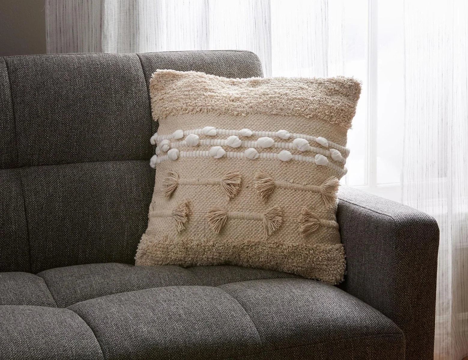 VOLERI — Cushion 45 cm x 45 cm - Image 4