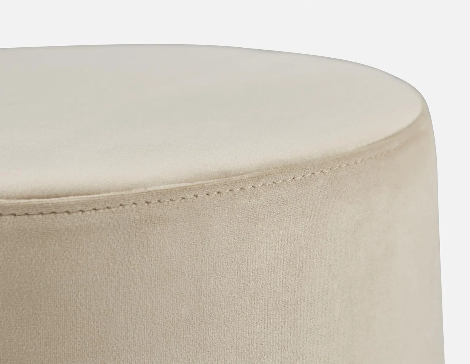 KEIRA — Velvet ottoman (33-98-93-95) - Image 3
