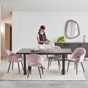 BAILEY — Contemporary velvet dining armchair (67-16-44-69)