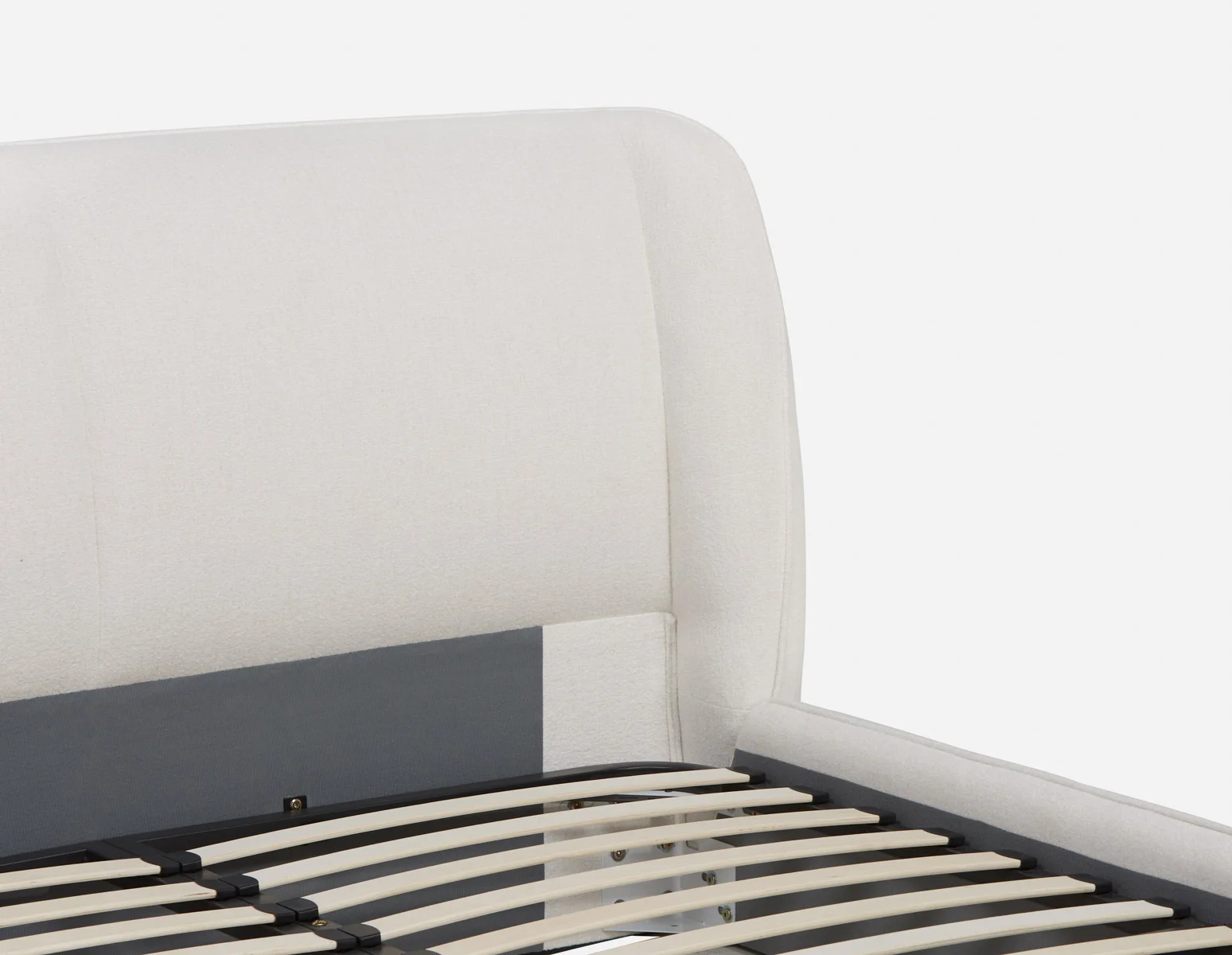 NICK — King size bed (59-40-13-46) - Image 6