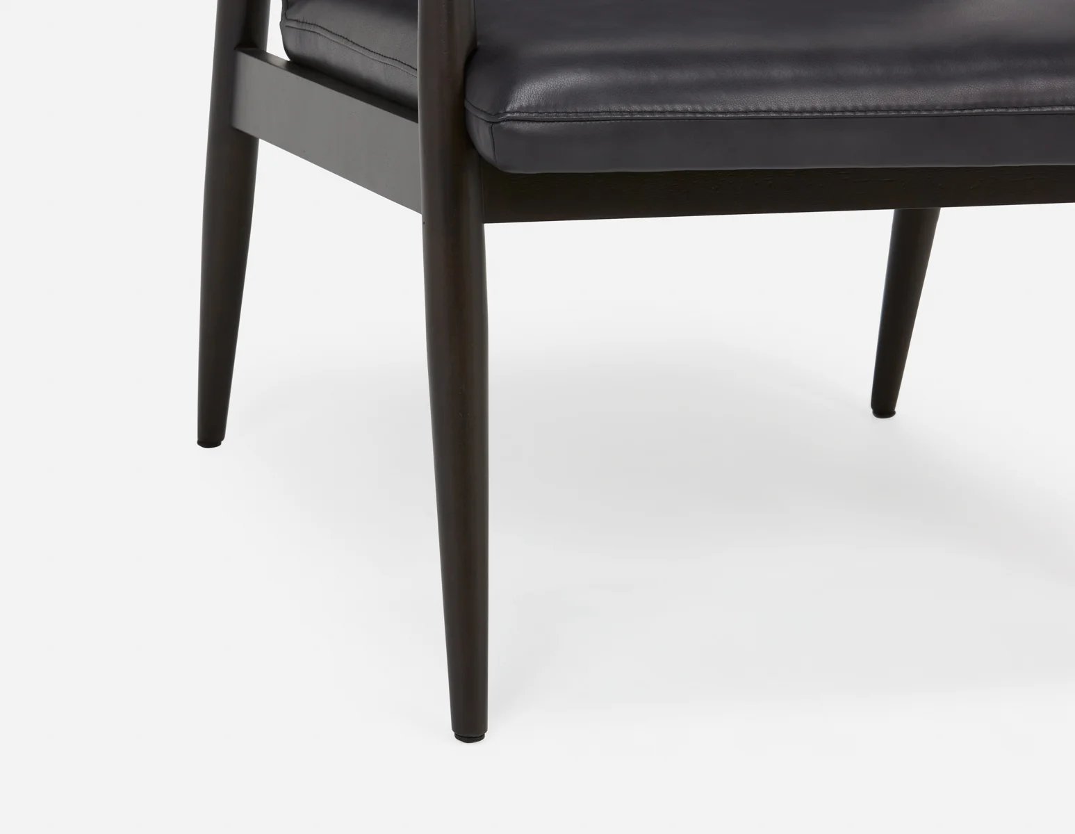 LATONA — 100% leather mid-century modern accent chair (71-53-26-20) - Image 5