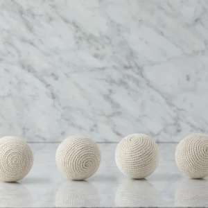 BALZ — Set of 4 decorative balls 11 cm (25-33-15-10)