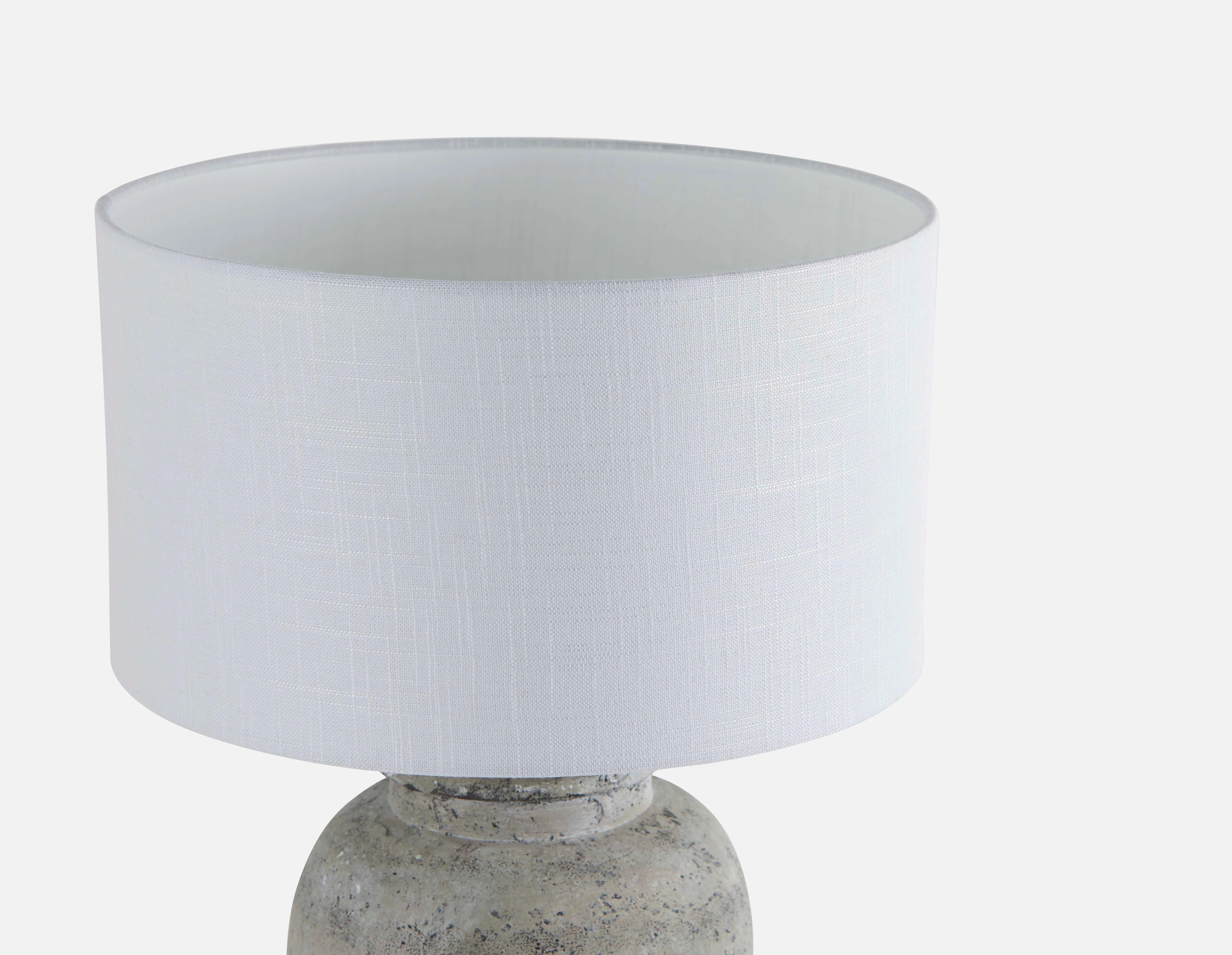 MISAKO — Cement base table lamp 60 cm height - Image 5
