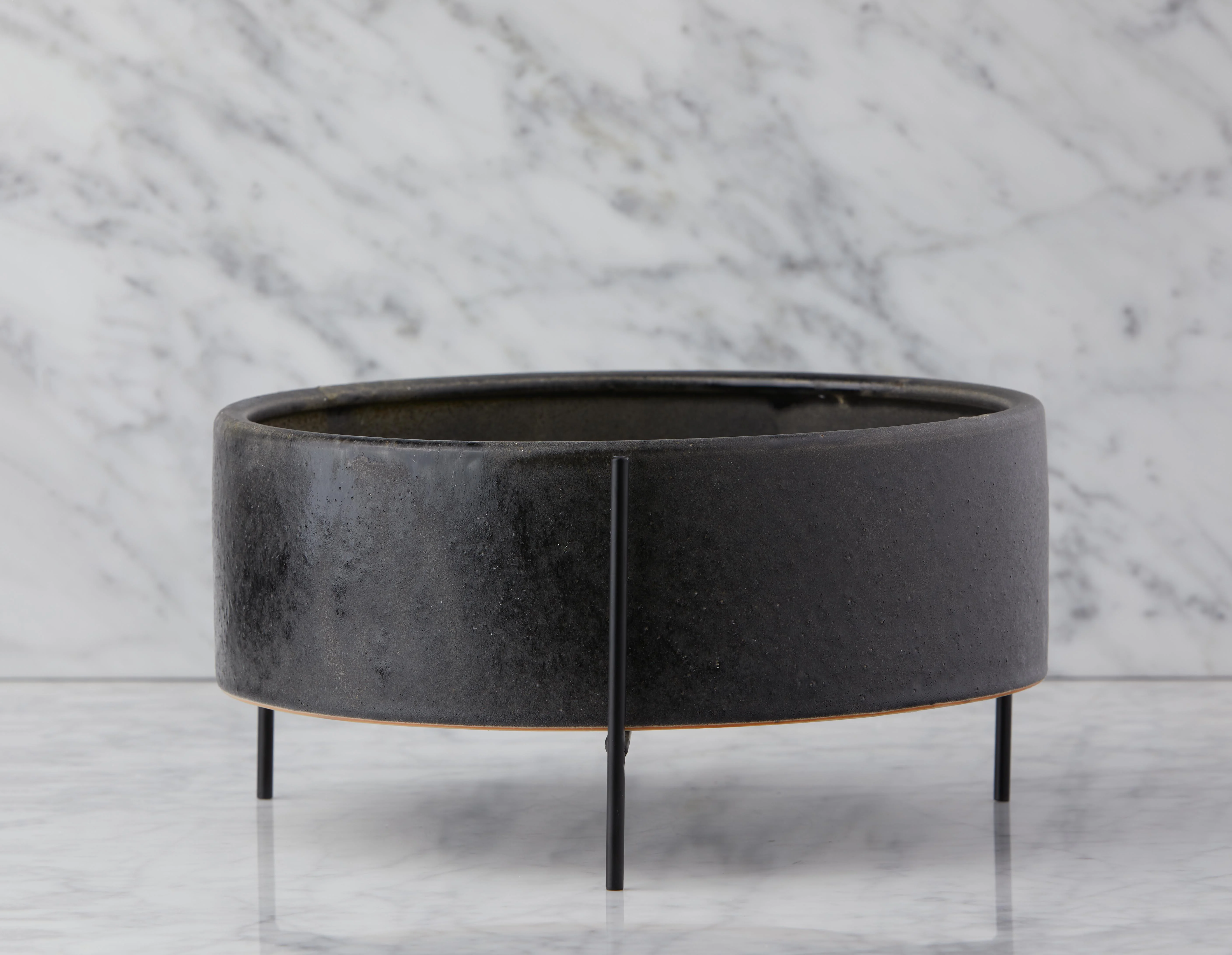 KENDALL — Ceramic planter with metal stand 34 cm - Image 2