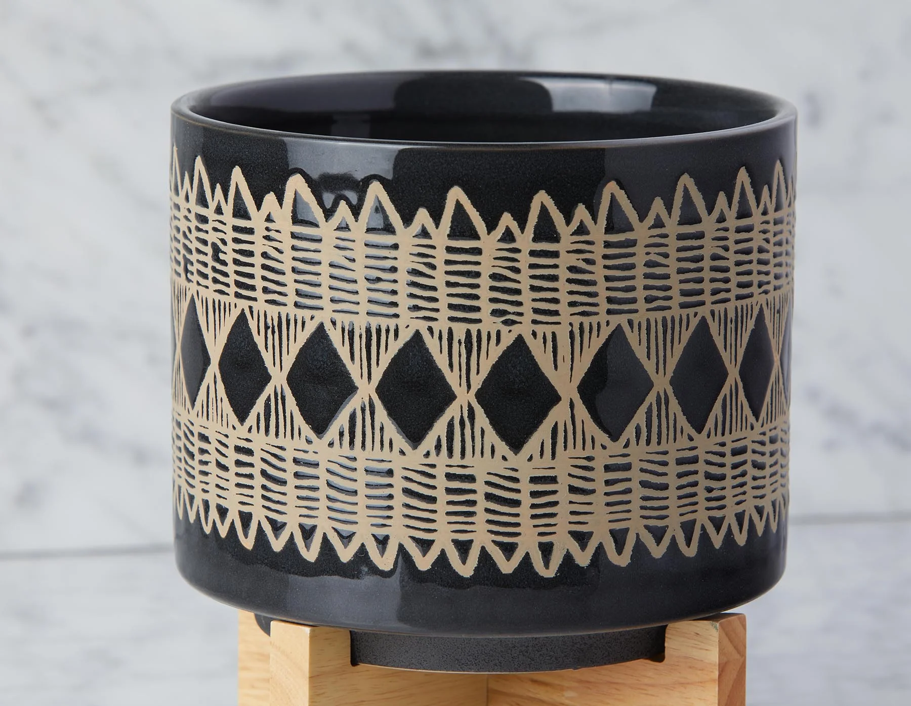 ADEN — Ceramic pot with wood stand 22 cm - Image 3