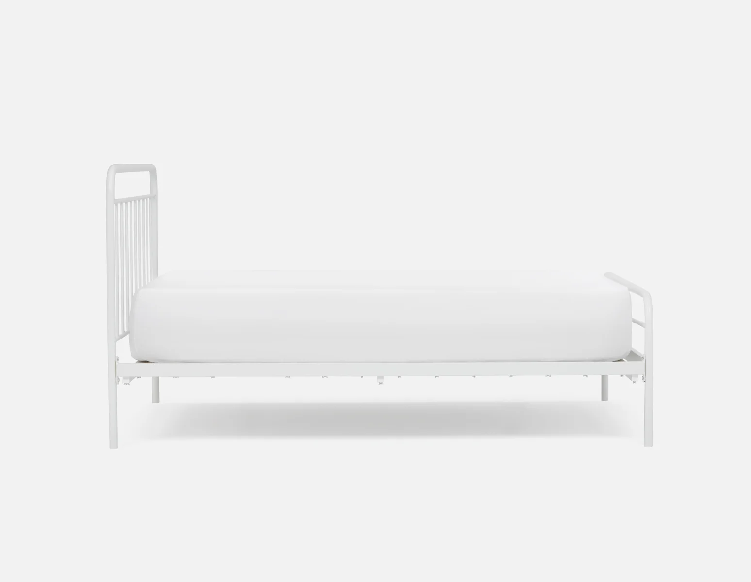 BREE — Iron queen size bed (97-19-21-10-D) - Image 9