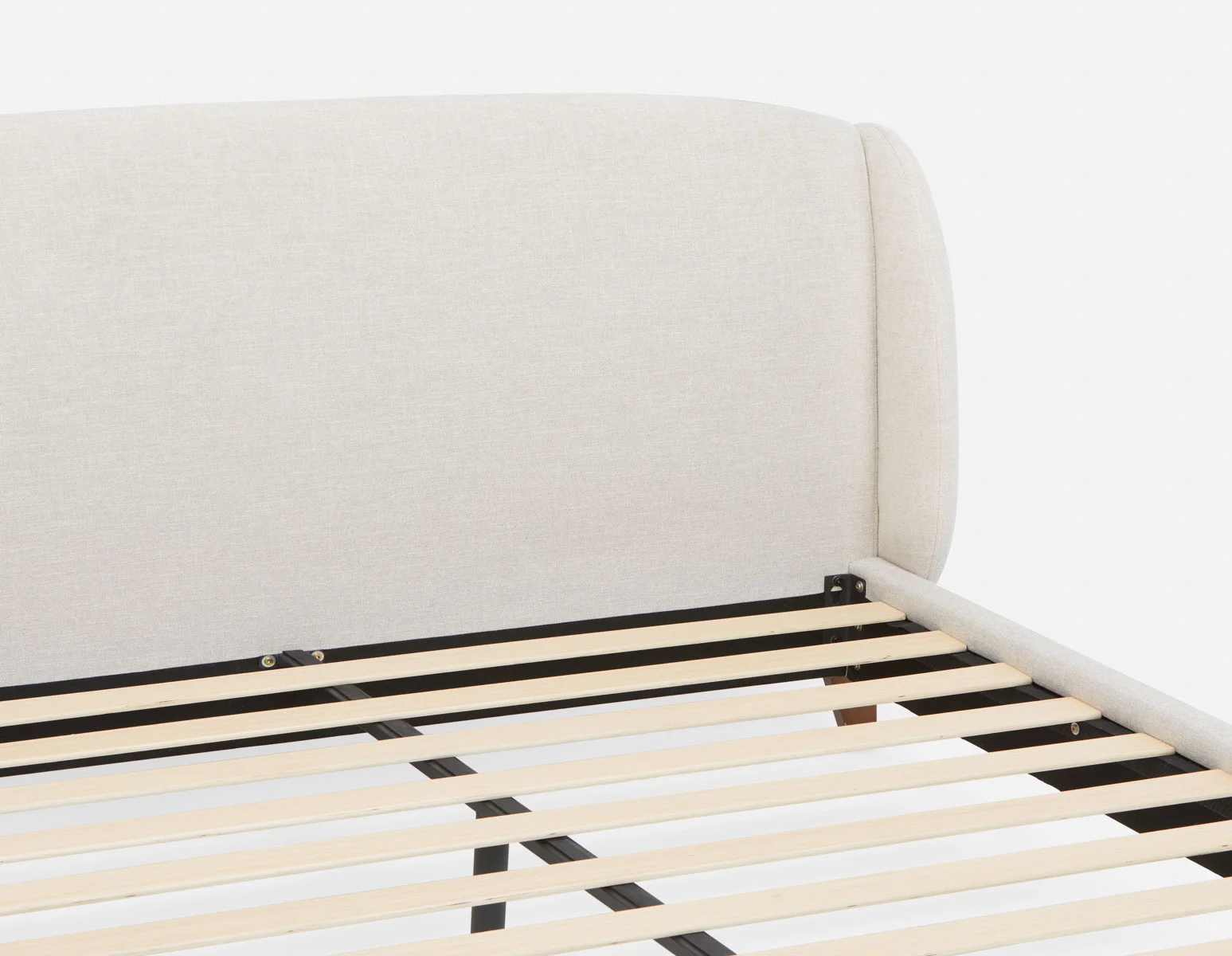 MARCIA — Mid-century modern upholstered king size bed - Image 8