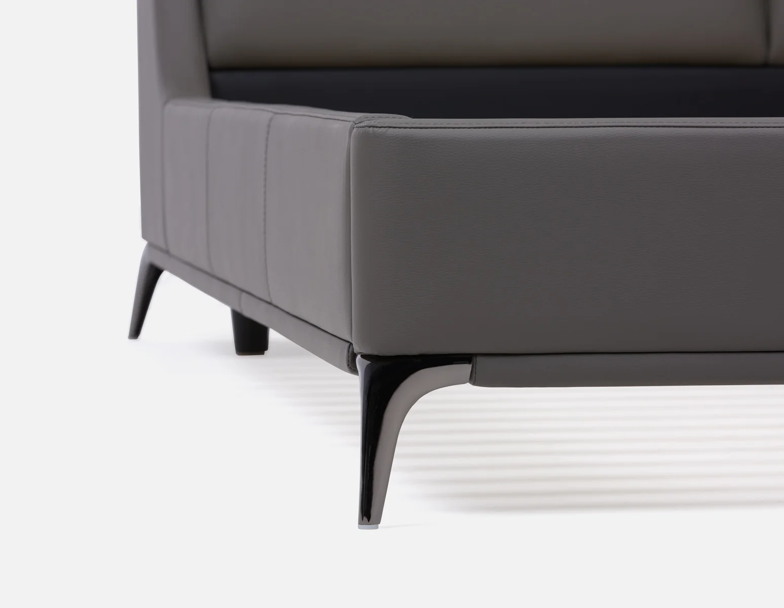 JONNAH — Leather king size bed (43-64-71-33-D) - Image 4