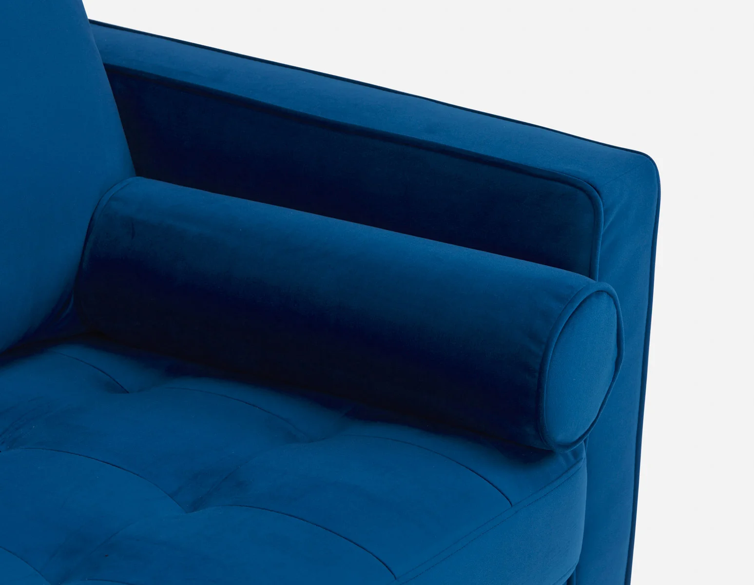 KINSEY — Velvet loveseat - Image 5