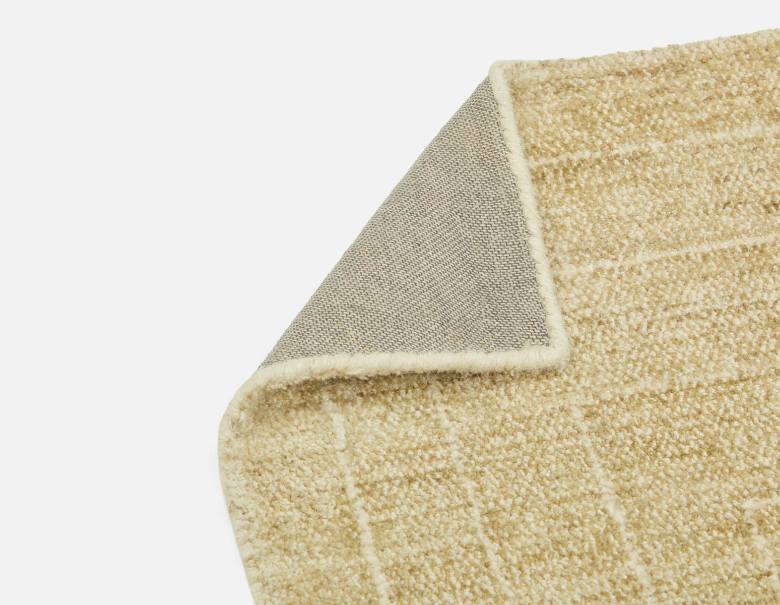 EIRENE — Hand tufted wool rug 6'x9' - Image 2