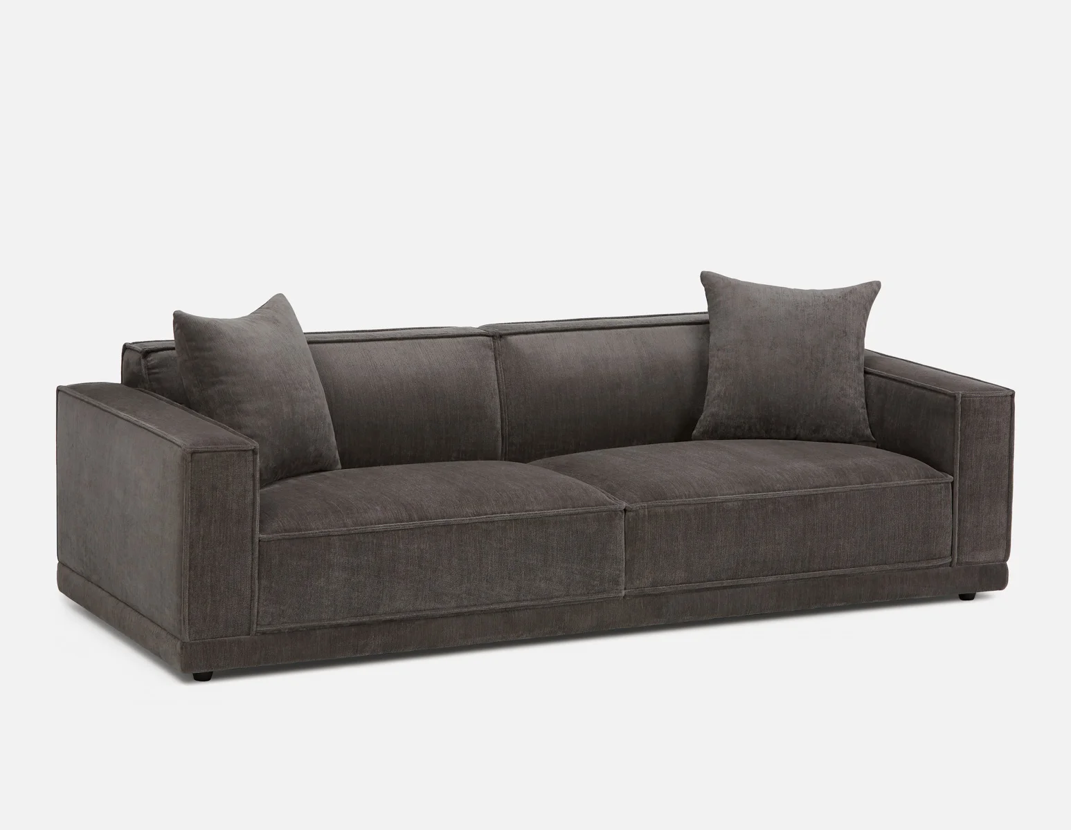 HILLARY — Modern low back 96" luxury sofa (64-85-93-30) - Image 14