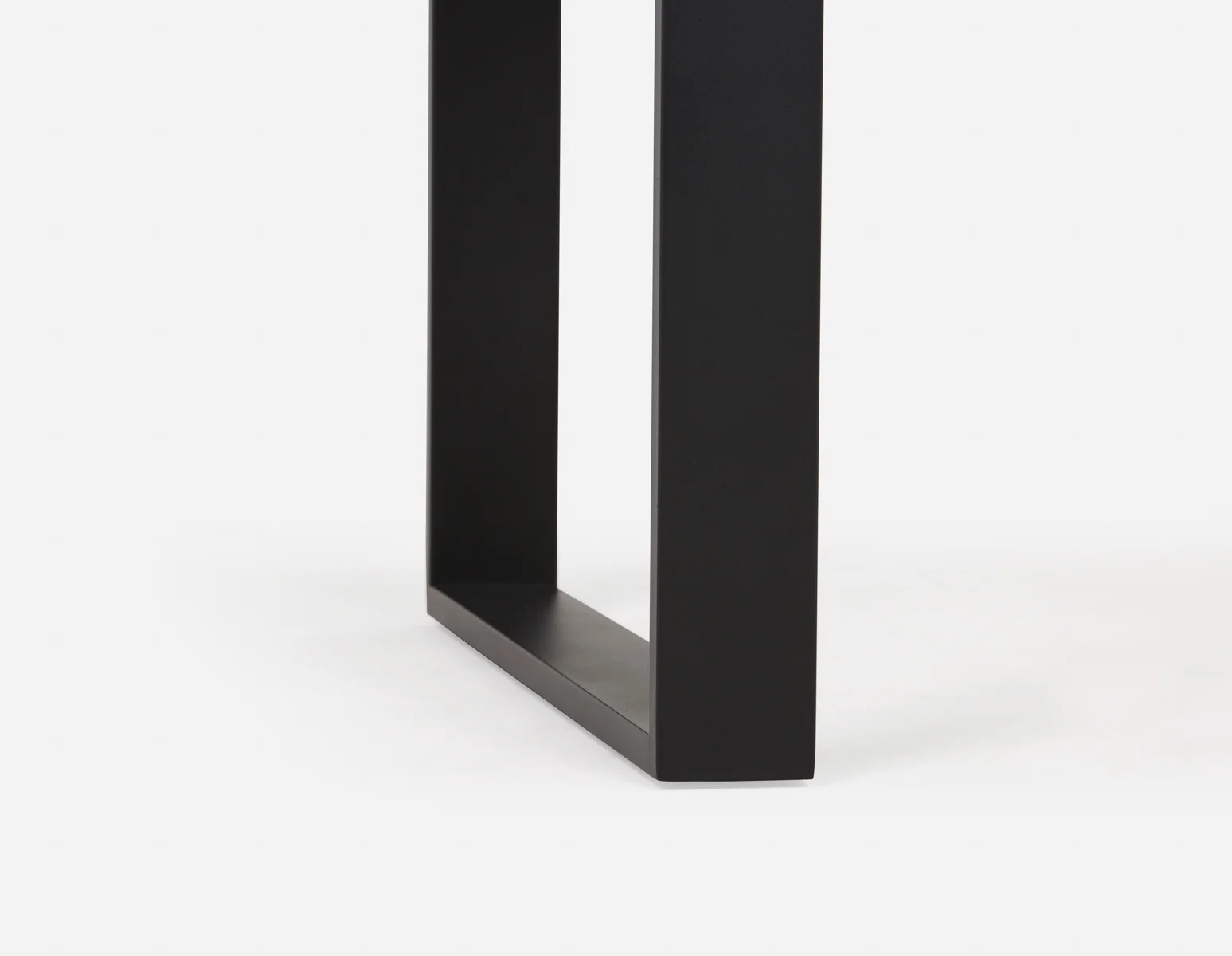 KIERA — Modern dining table 180cm (73-57-05-04) - Image 5