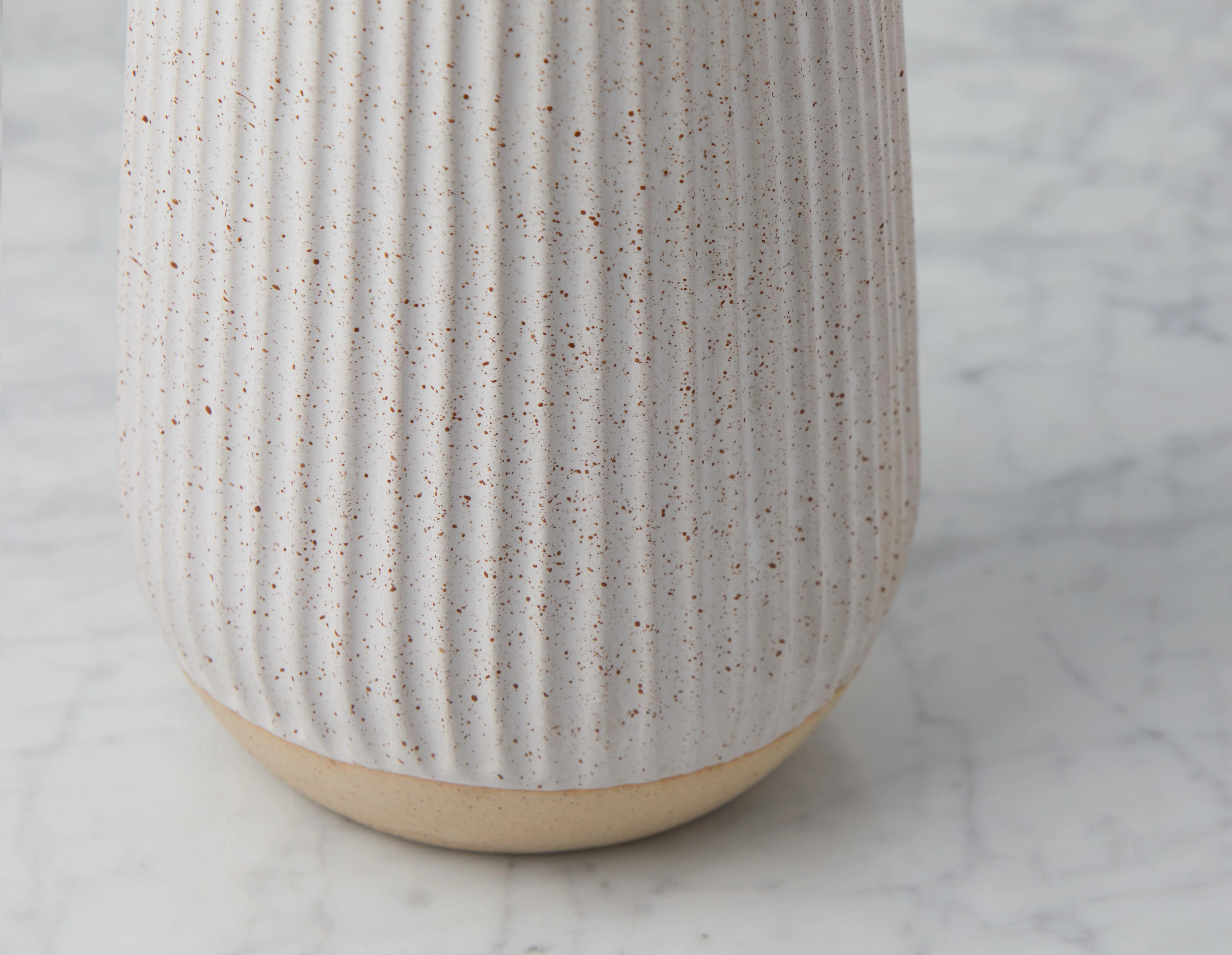 LIZO — Ceramic vase 35 cm - Image 2
