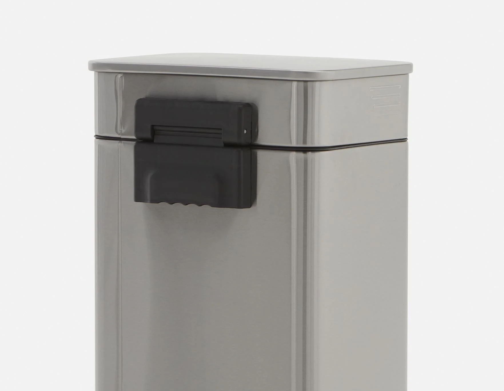 CIRRO — Stainless steel pedal waste bin 30 l - Image 3